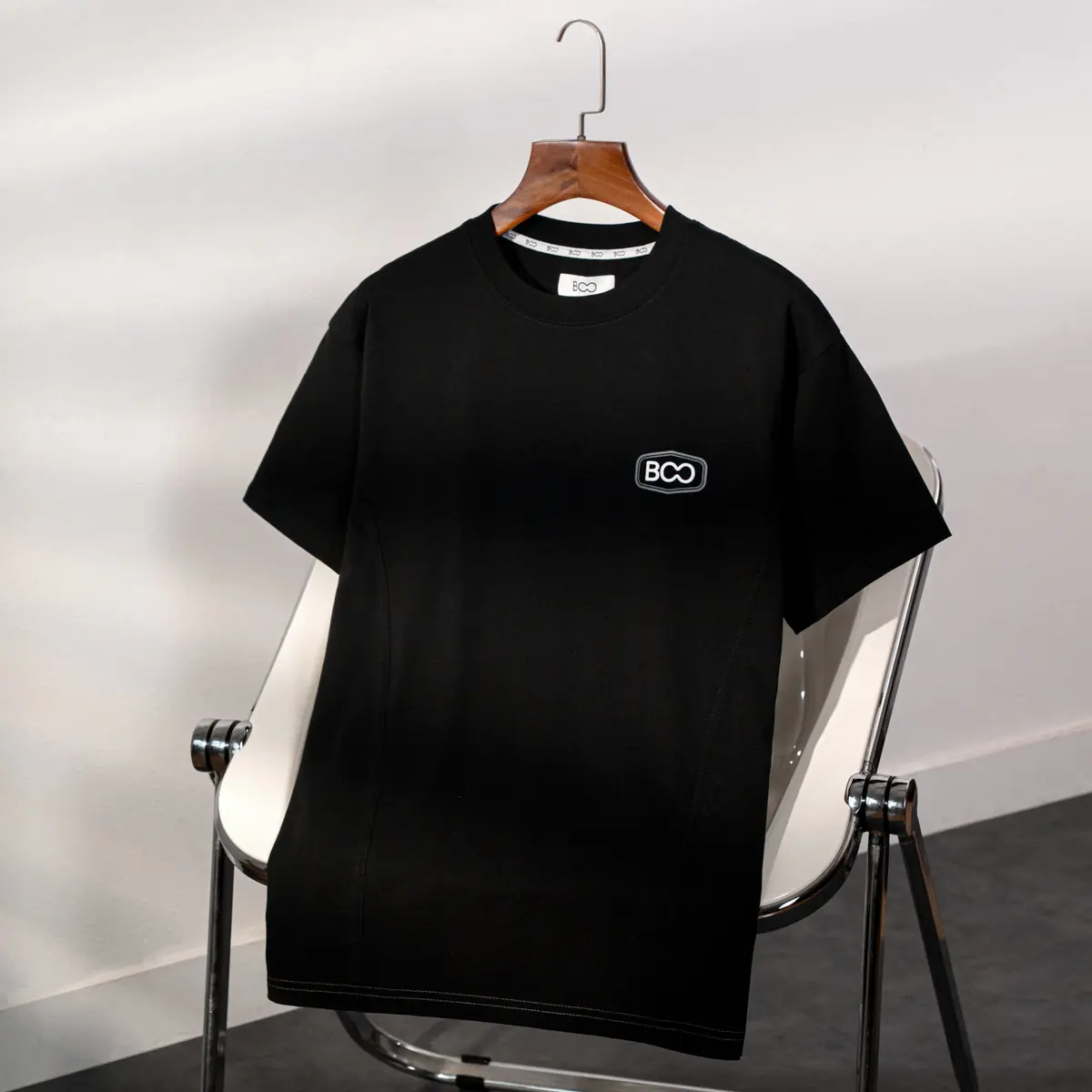 Áo phông over fit in logo BOO xốp nổi ESS